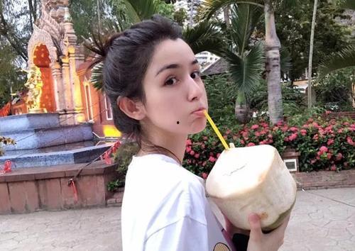 圈内人爆料哈妮克孜视频,圈内人揭秘背后真相